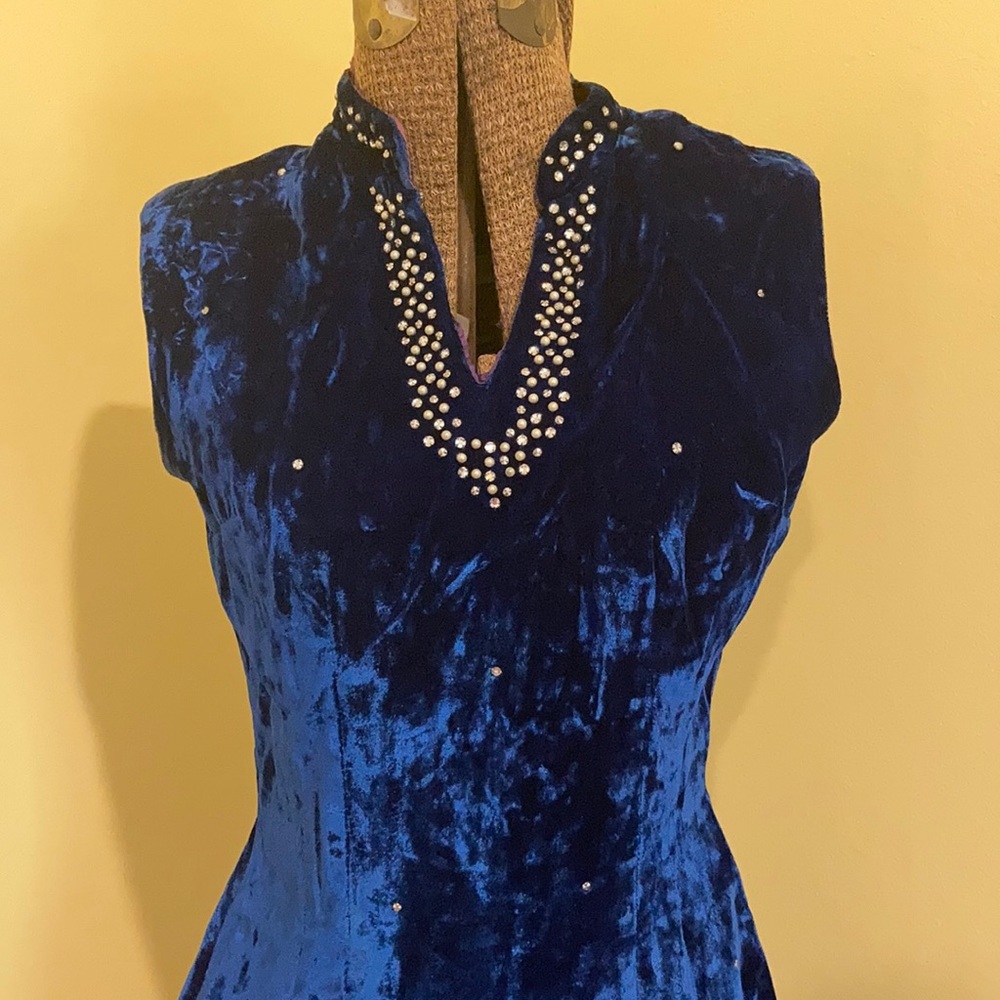 Vintage Blue Velvet Rhinestones Cocktail Dress